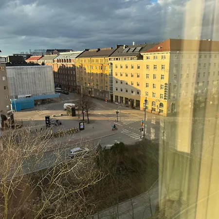 Hhh Place In Center * Helsinki
